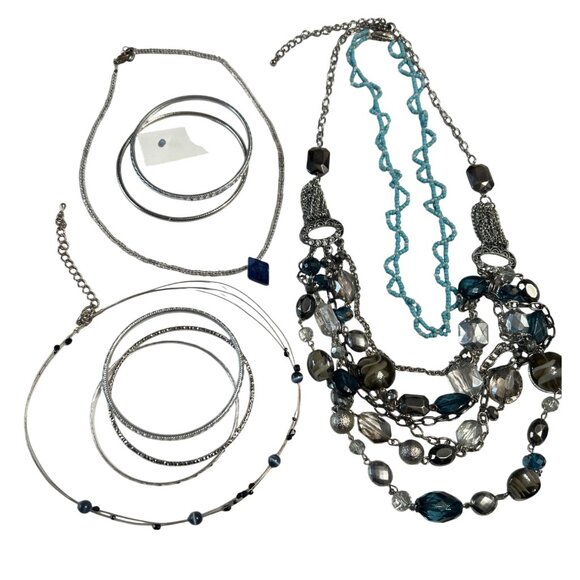Multi-Layered Necklace & Jewelry Set: Blue Beads Silver Bangles - Picture 8 of 8